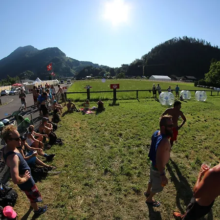 Balmers Tent Village - 2* Matten bei Interlaken