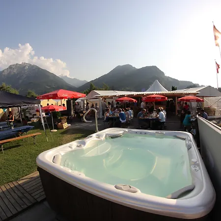 فندق Balmers Tent Village -